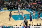 根本停不下来!克尼佩尔晃飞防守再中三分 个人15分&黄蜂领先20+