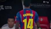 终场哨响后，拉什福德去皇马替补席安慰姆巴佩❤️