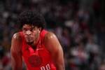 小杨的队友！NBA官方祝斯库特&middot;亨德森22岁生日快乐！